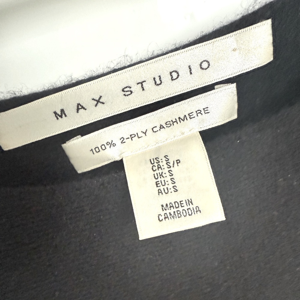 Max Studio Black 100% Cashmere Sweater